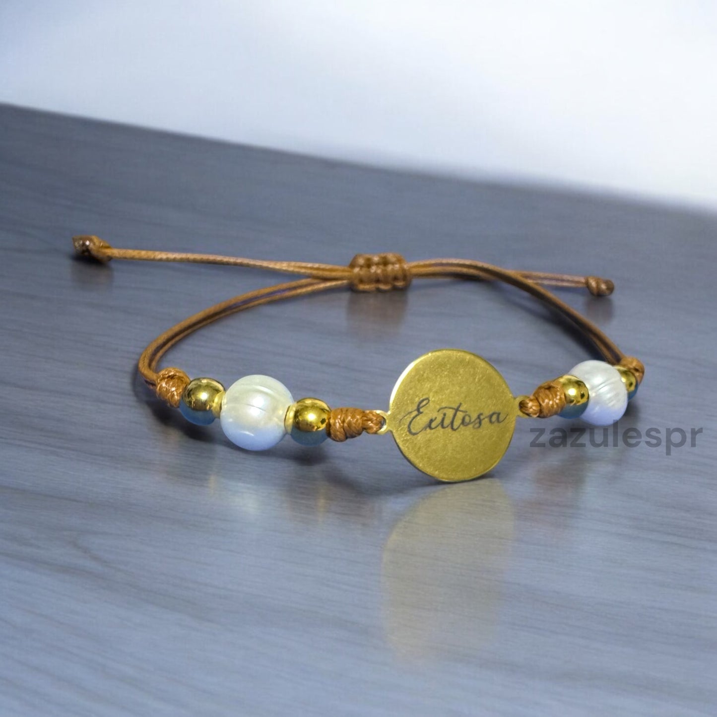 Pulsera Exitosa- hilo marrón dorada